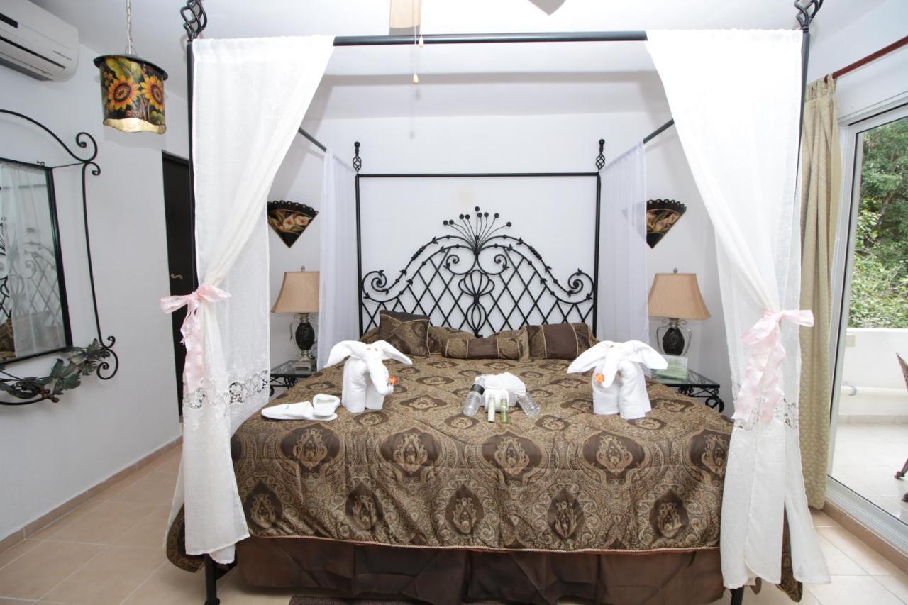 Hotel Palacio Canton Valladolid  Buitenkant foto