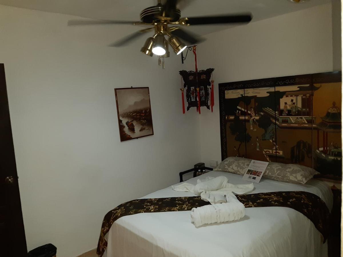 Hotel Palacio Canton Valladolid  Buitenkant foto