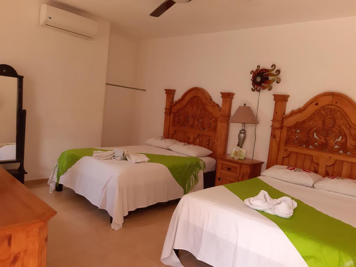 Hotel Palacio Canton Valladolid  Buitenkant foto