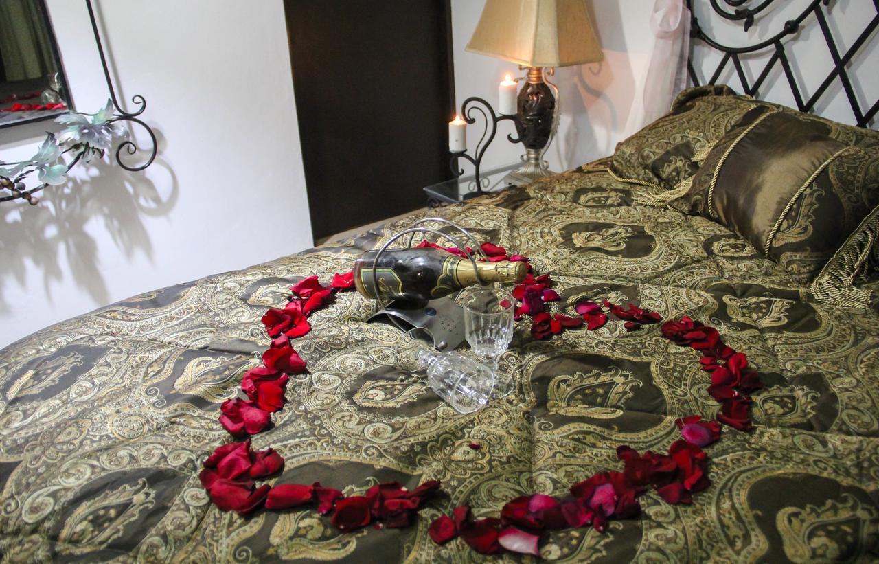 Hotel Palacio Canton Valladolid  Buitenkant foto
